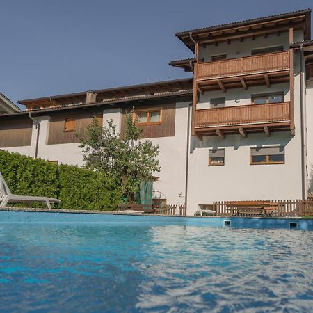 Pension Schirmerhof Natz-Schabs エクステリア 写真
