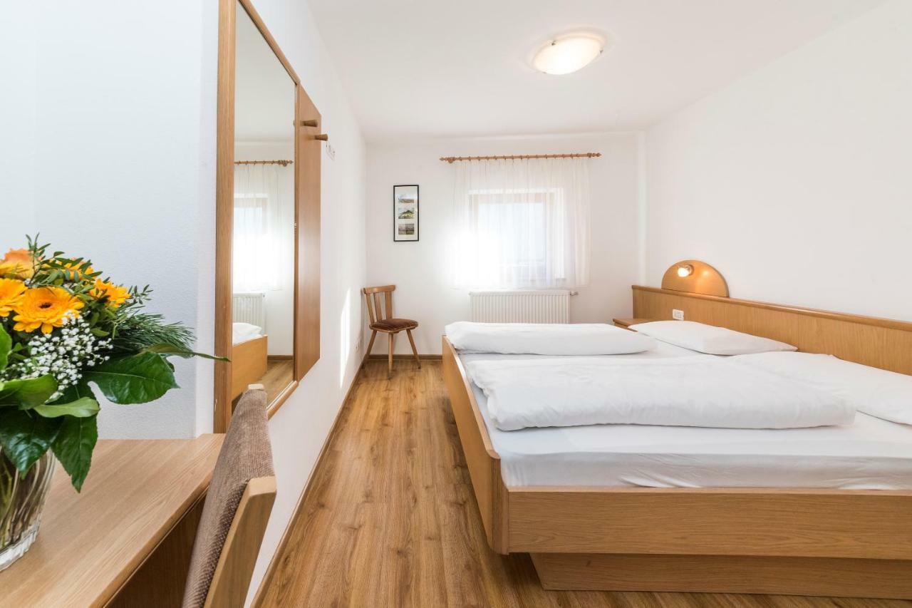 Pension Schirmerhof Natz-Schabs エクステリア 写真